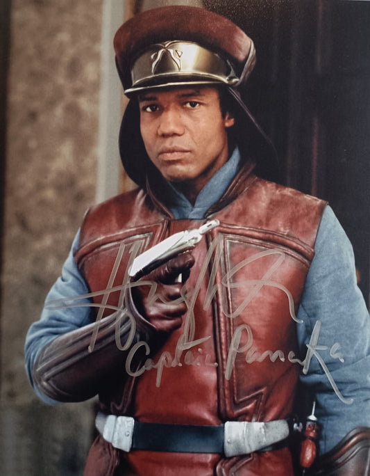 Hugh Quarshie 8x10