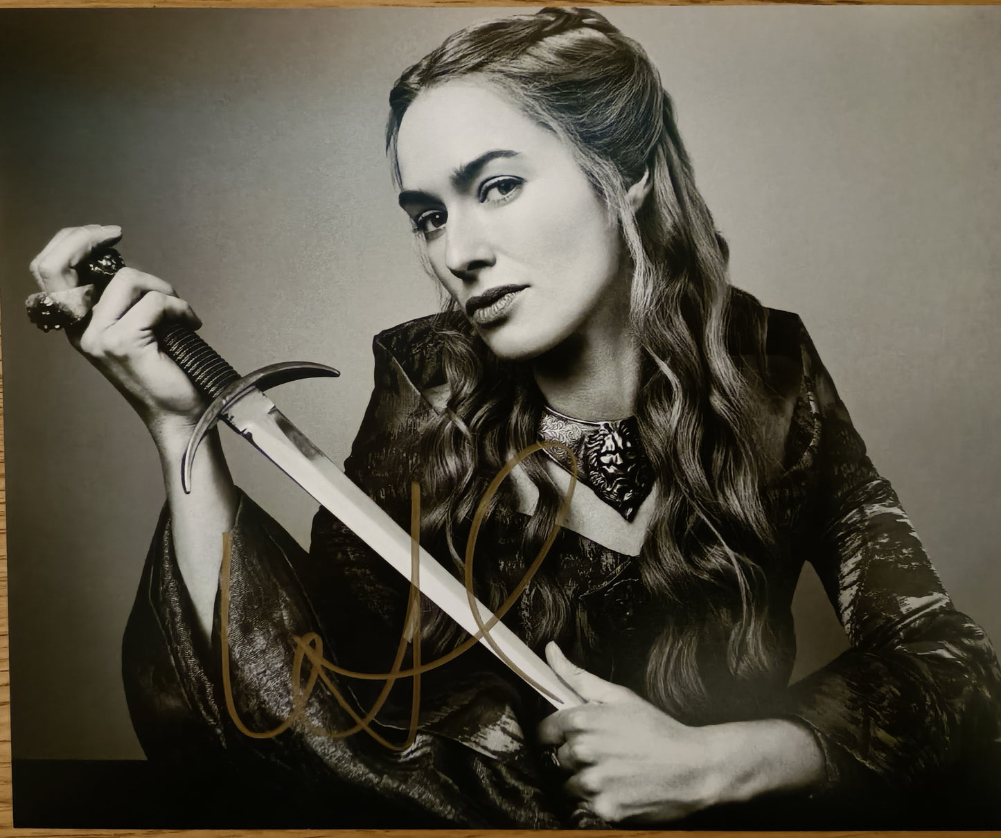 Lena Headey 8 x 10 Signed in gold